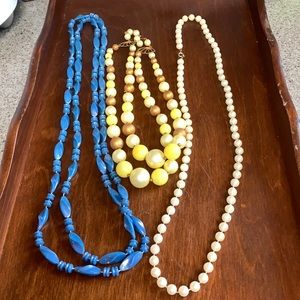 Vintage costume Jewelry Lot of 3 Necklaces